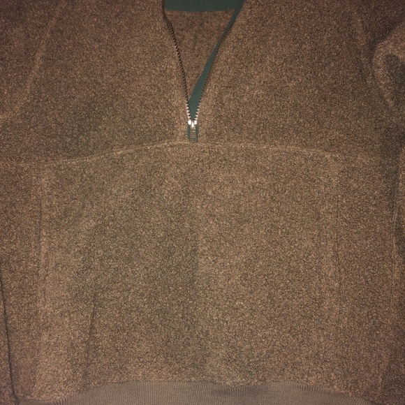 Outdoor Voices Mega fleece!! - Picture 4 of 4